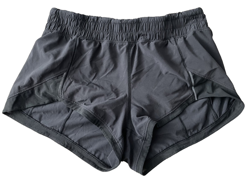 Lululemon Hotty Hot women's black athletic shorts size 6
